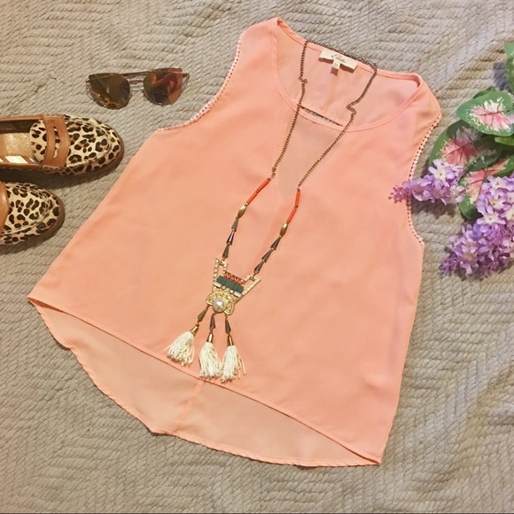 Elodie Tops - 🛍Blush Highlow Tank with Back Keyhole Detail